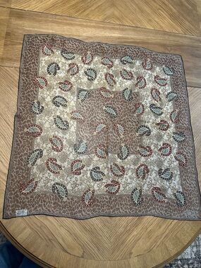 Oscar de la Renta Paisley Silk Scarf